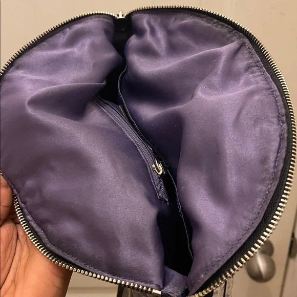 Coach, please check all picture of condition - Picture 15 of 17